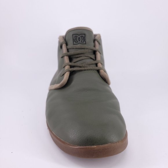DC Skateboard Shoes 302850 Village High Chukka - Picture 2 of 11
